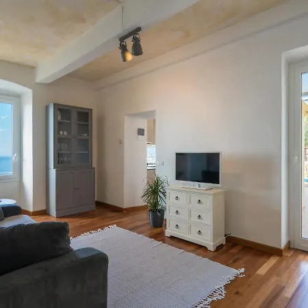 Apartment Mare Largo By Interhome