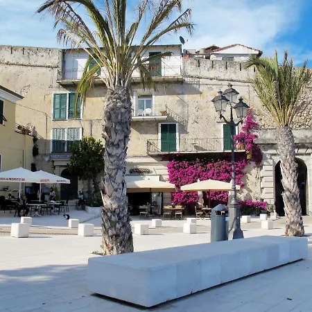 Mare Largo By Interhome Mortola Superiore