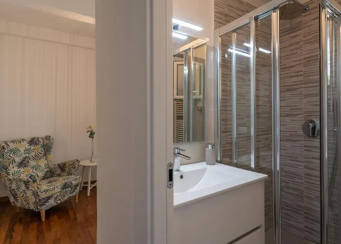 Mare Largo By Interhome * Mortola Superiore